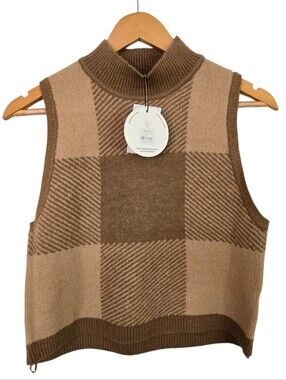 🤎 NWT Lost + Wander Plaid Sweater Vest M/l 🤎